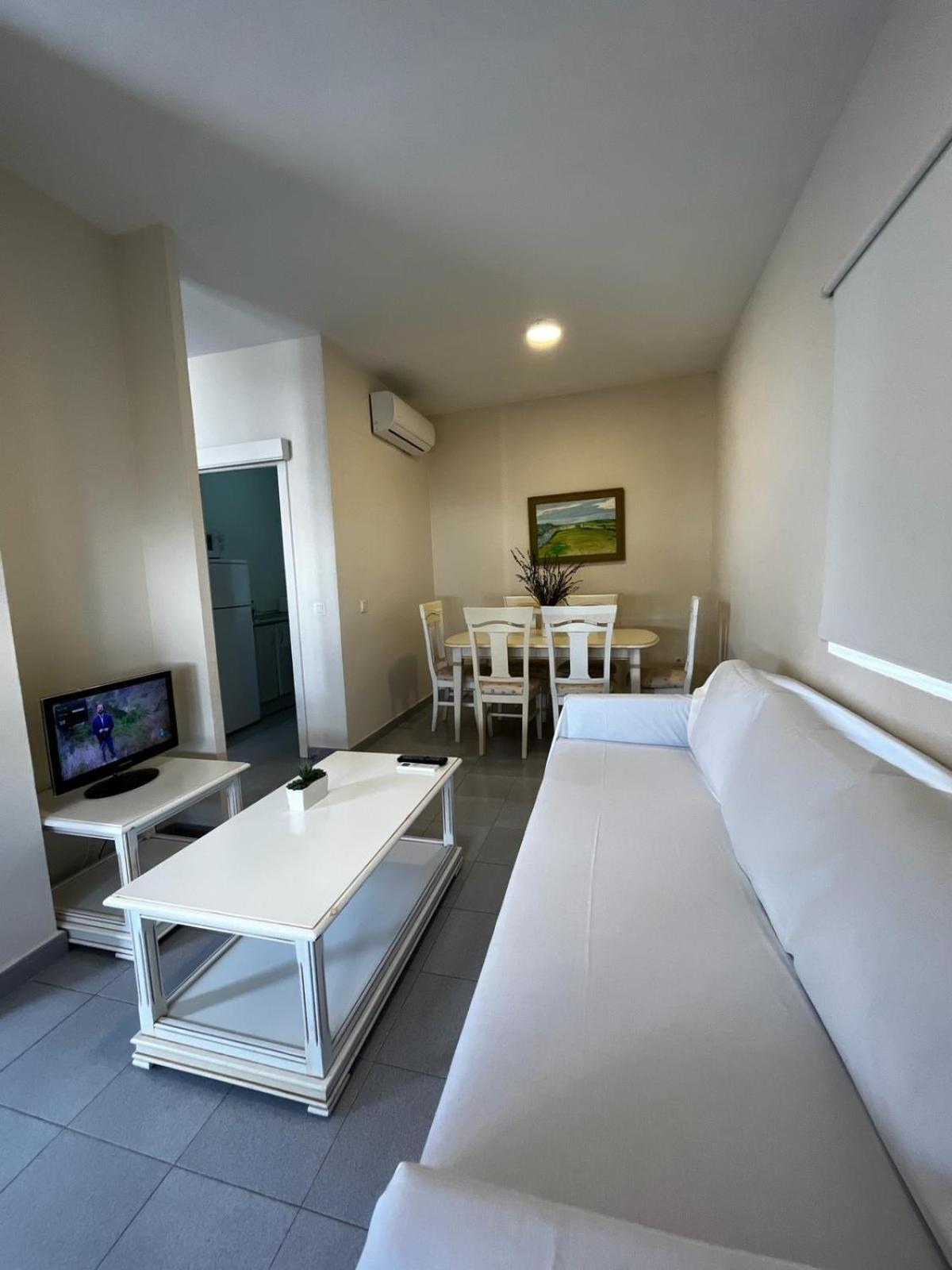 Apartamentos Larga 70 Ел Пуерто де Санта Мария Екстериор снимка