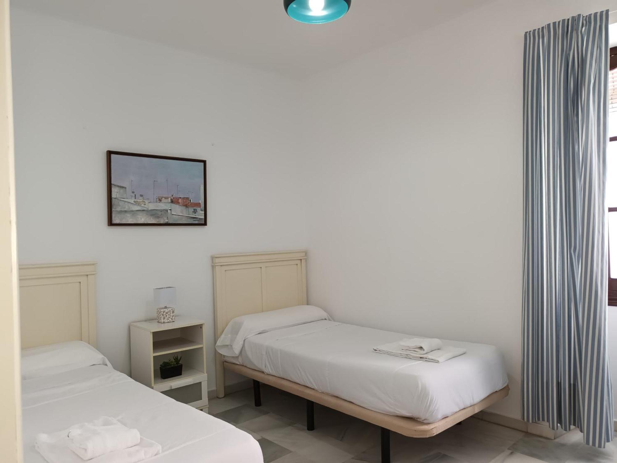 Apartamentos Larga 70 Ел Пуерто де Санта Мария Екстериор снимка